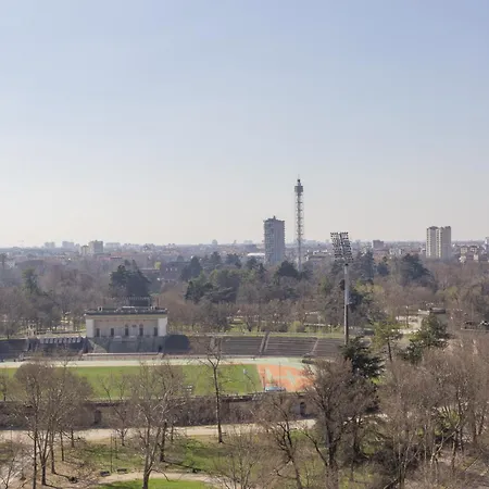 Biancamano 13th Floor Skyline View Vith Balcony Apartment Milan
