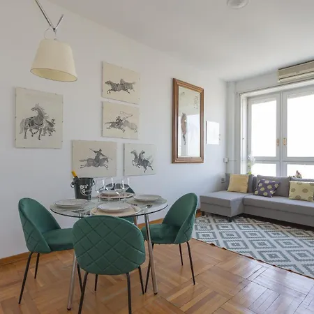 Apartment Biancamano 13th Floor Skyline View Vith Balcony *