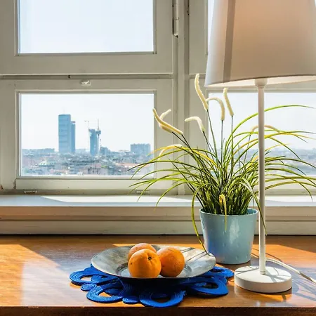 Biancamano 13th Floor Skyline View Vith Balcony * Milan